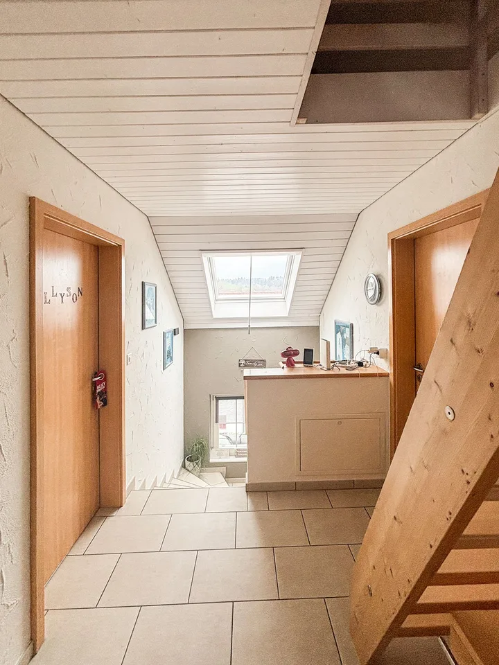 Grosszügiges 6.5-Zimmer-Einfamilienhaus mit Kamin in Top-Lage