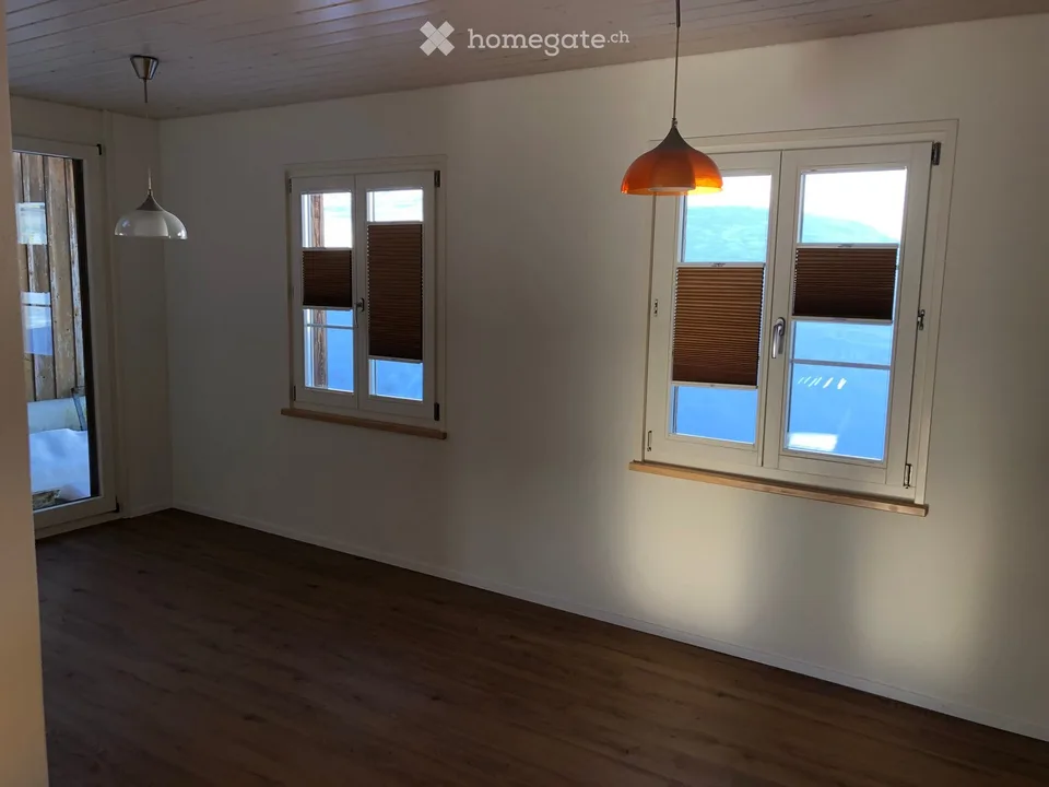 Helle 3.5-Zimmer-Wohnung in ruhiger Lage ausserhalb Oberägeri