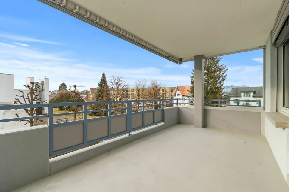 Your new home: Bright 4.5-room apartment with balcony