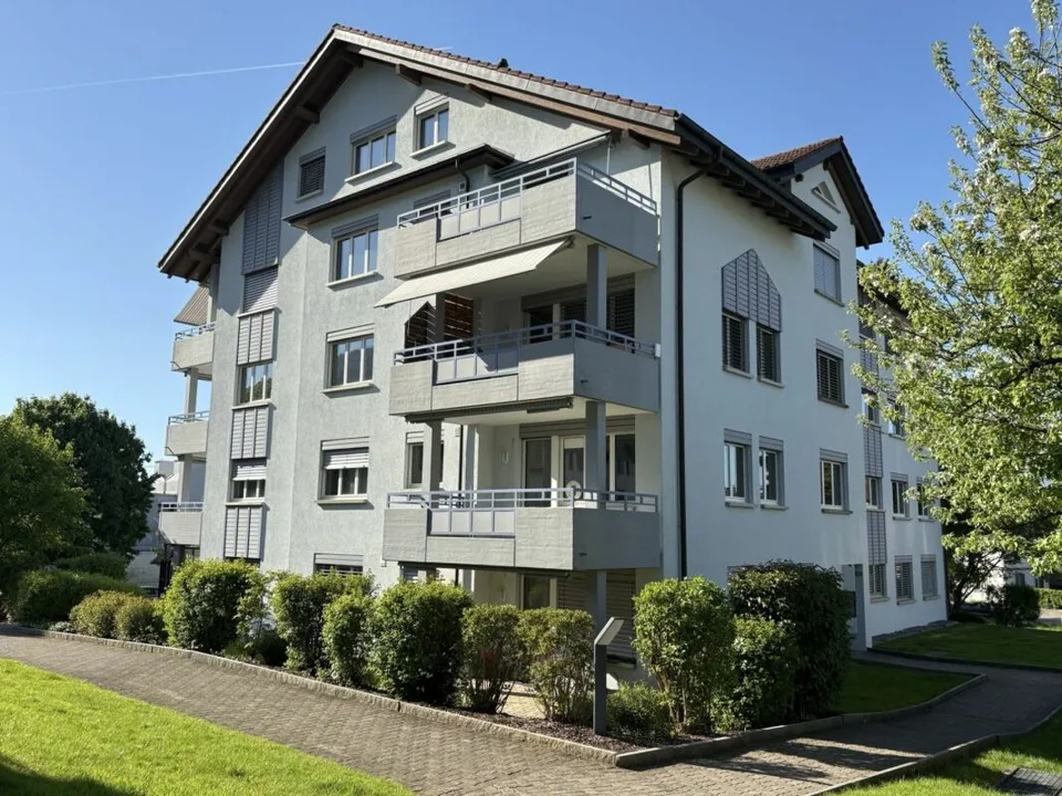 Ihr neues Zuhause: Helle 4½-Zimmer-Wohnung mit Balkon