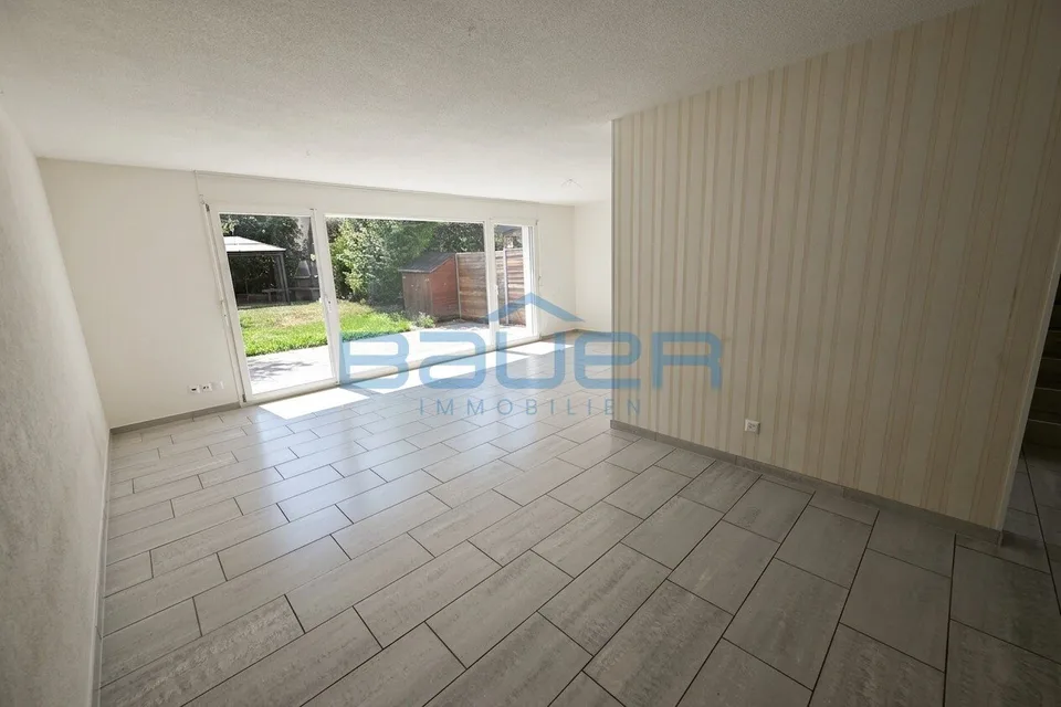 Viel Platz für die ganze Familie  7.5-Zimmer-Reihenhaus mit Garten