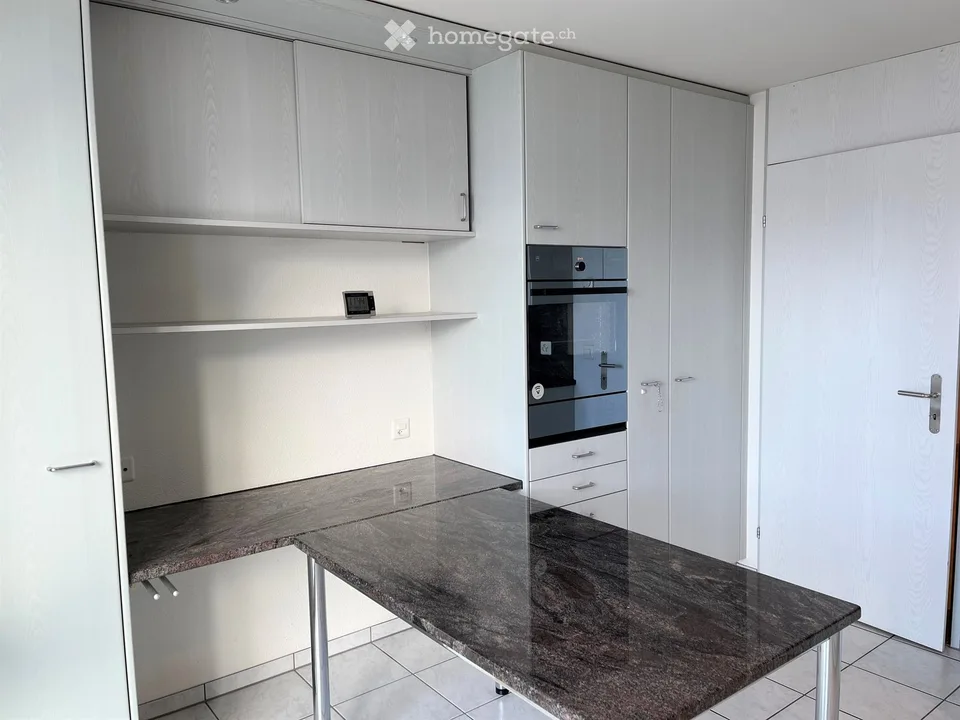 Spacious 4.5-room apartment on Bahnhofstrasse in Seewen SZ – available from November!