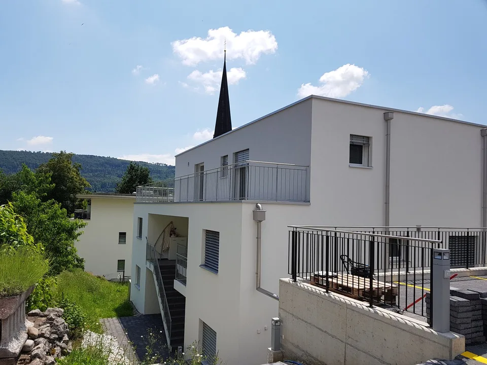 Charmante 3-Zimmer-Attikawohnung in Wangen bei Olten – sofort verfügbar!
