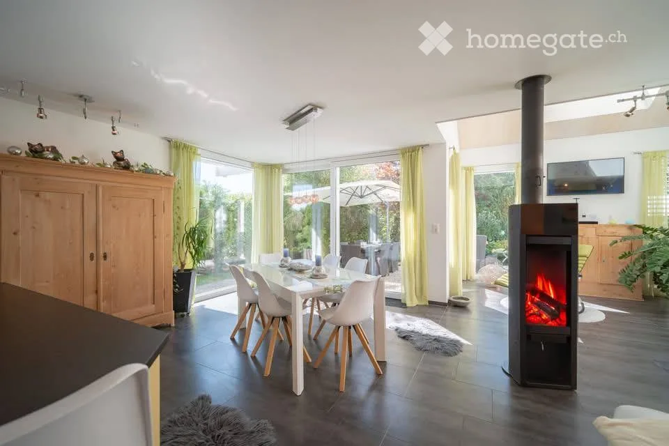 Architect's House with Alpine View – a View that Stays