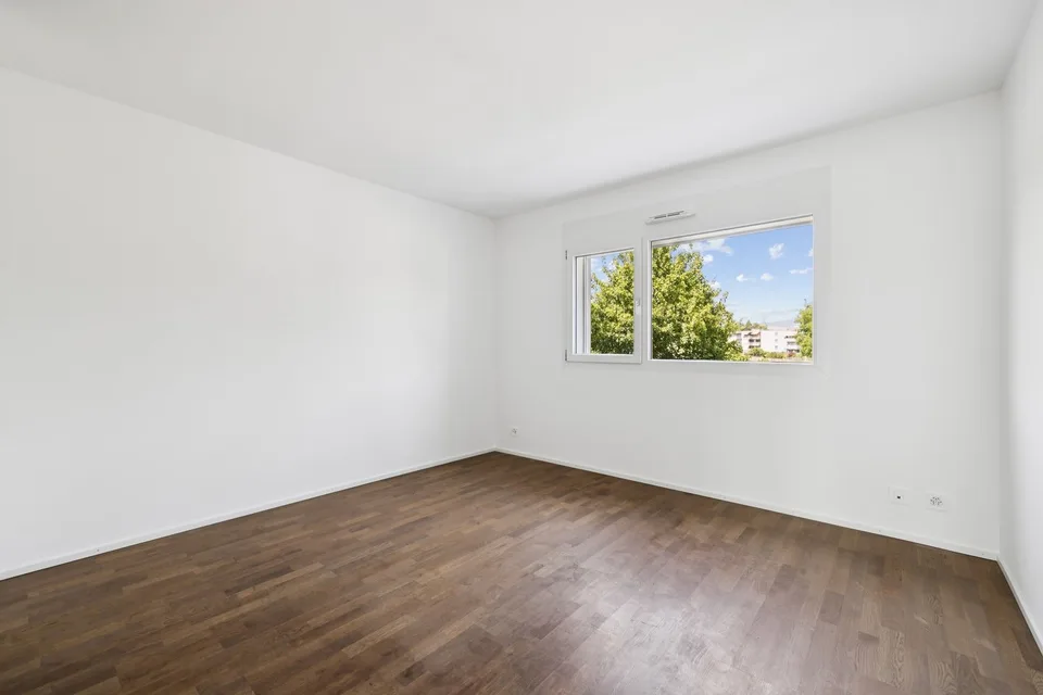 EXCLUSIVITÉ ! Bel appartement de 2.5 pièces avec balcon de 14 m2