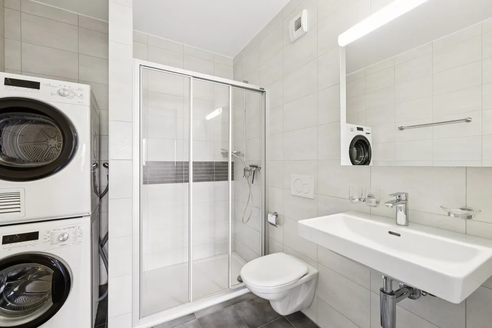 EXCLUSIVITÉ ! Bel appartement de 2.5 pièces avec balcon de 14 m2
