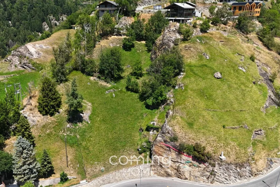 Bauparzelle in Eggerberg - 3'040 m², vollerschlossen, Bergpanorama