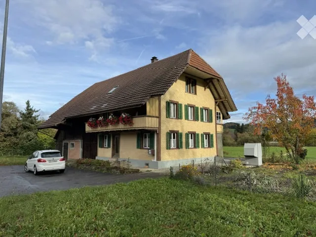 Charmantes 9-Zimmer-Bauernhaus in Madiswil – Juwel mit viel Potenzial