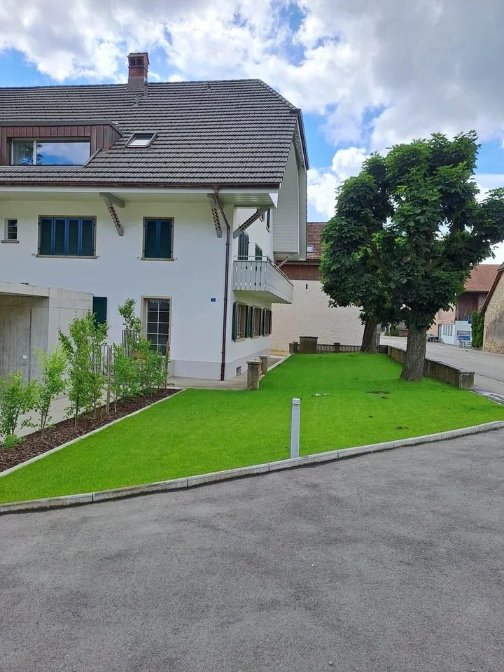 Modern 4.5-room apartment - top connection to public transport