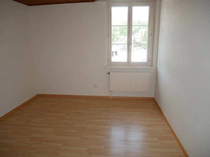 Appartement de 3,5 pièces au cœur de Moutier – disponible immédiatement