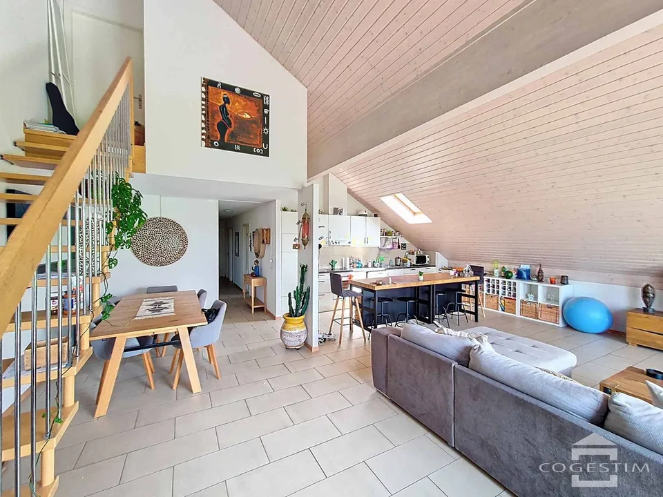 4.5 rooms on the top floor with volumes and unobstructed view