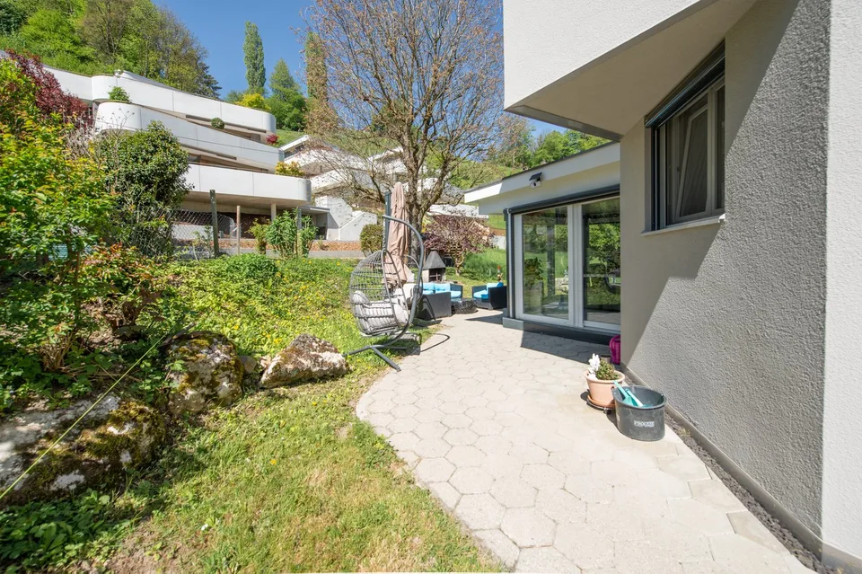 Elegance, light, and high-quality living with style and tranquility.