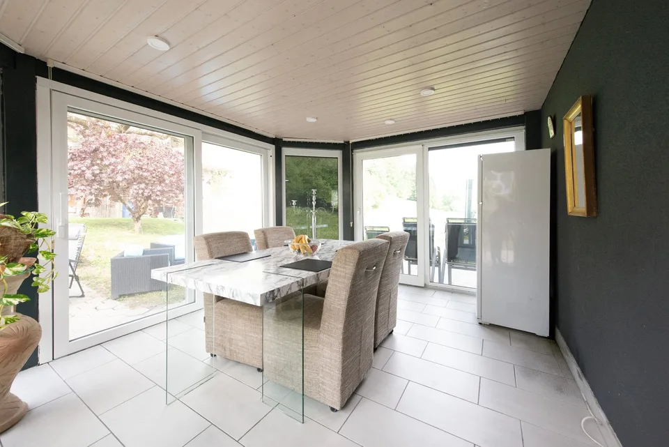 Elegance, light, and high-quality living with style and tranquility.