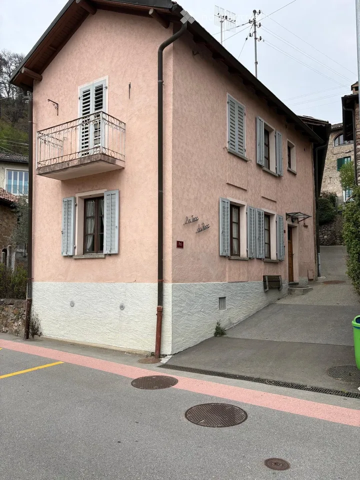 Affittasi casetta indipendente a Fescoggia