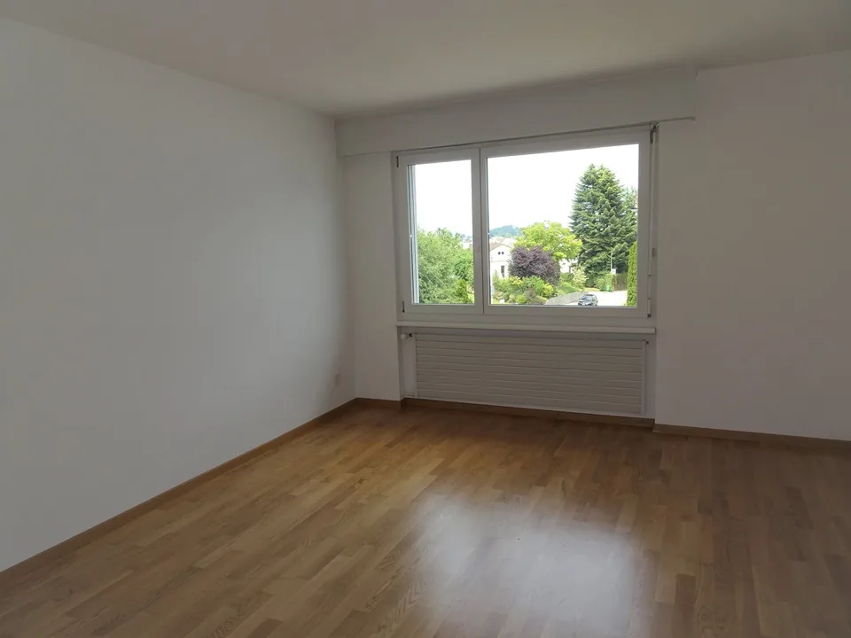 Beautiful 5.5 room apartment with balcony in prime location