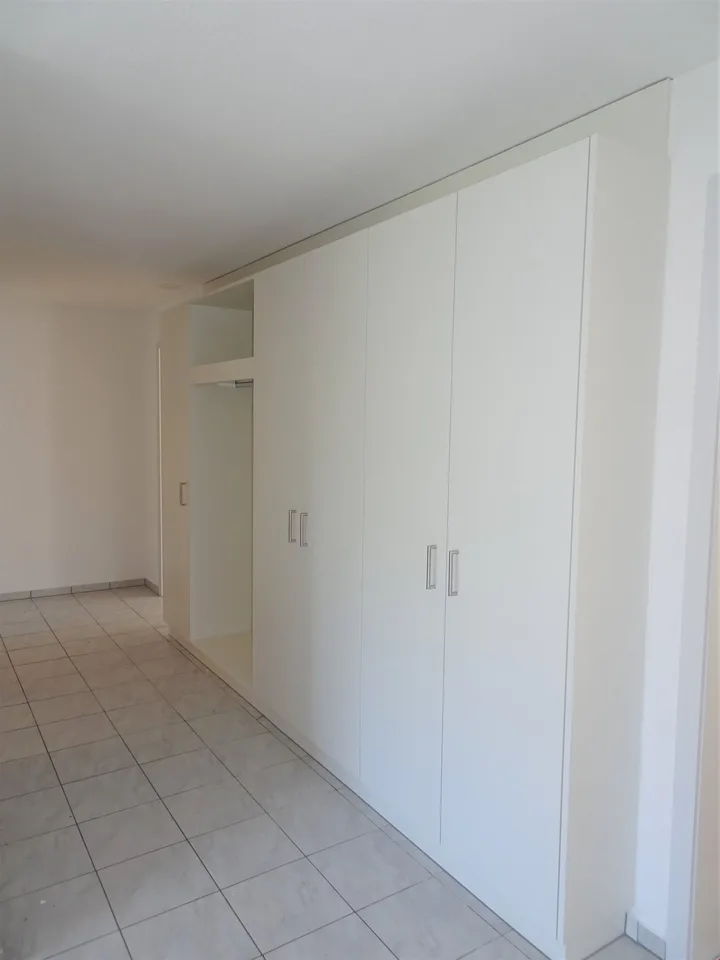 Beautiful 5.5 room apartment with balcony in prime location
