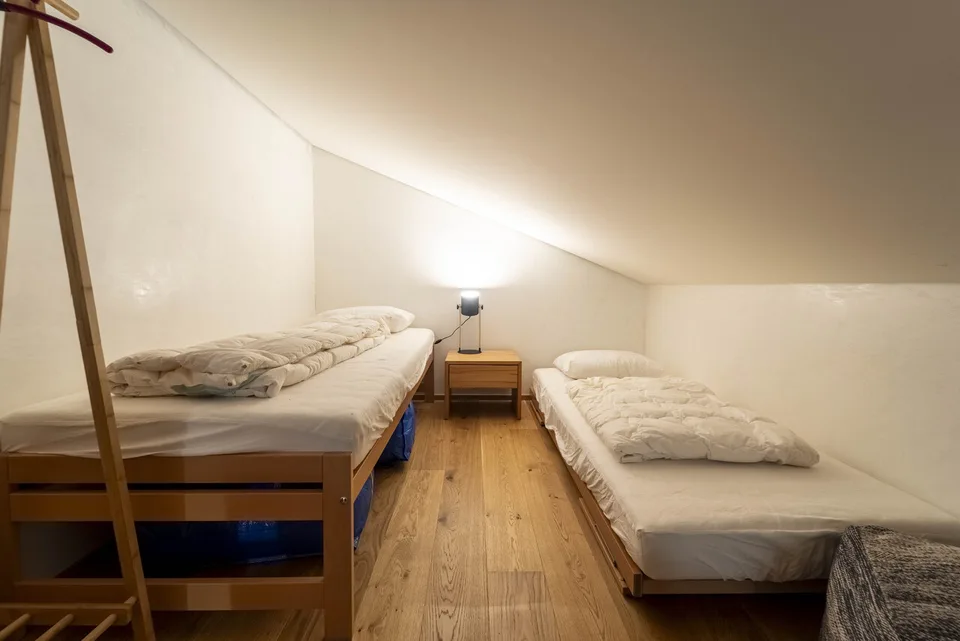Renovated high-standard apartment with quality materials