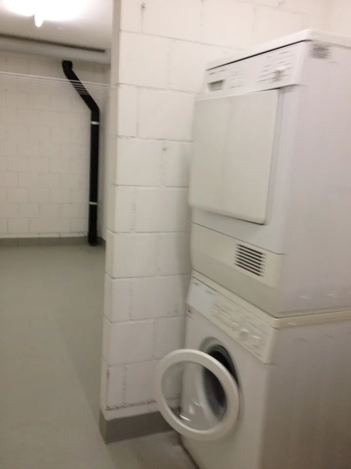2,5-Zimmer-Wohnung möbliert – mit eigener Waschküche