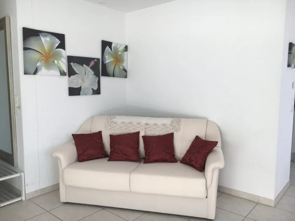 2,5-Zimmer-Wohnung möbliert – mit eigener Waschküche