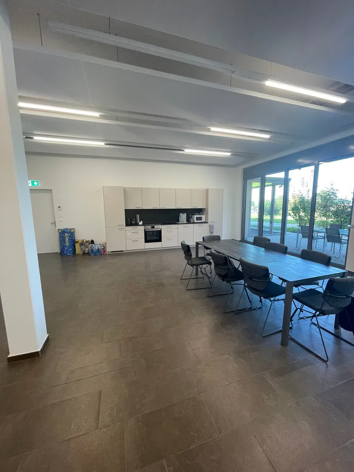 Warehouse/Production Space 1'300–1'800 m² near A2 Sursee