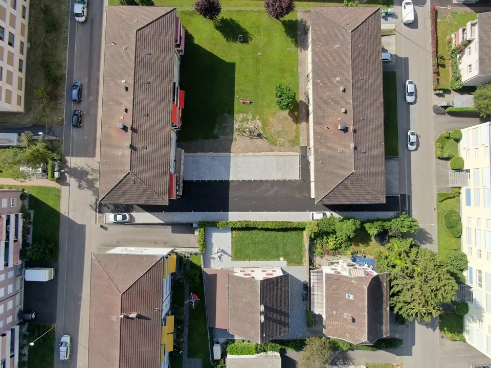 Appartement 2,5 pièces rénové de haut standing avec balcon dans le quartier de Mühlefeld