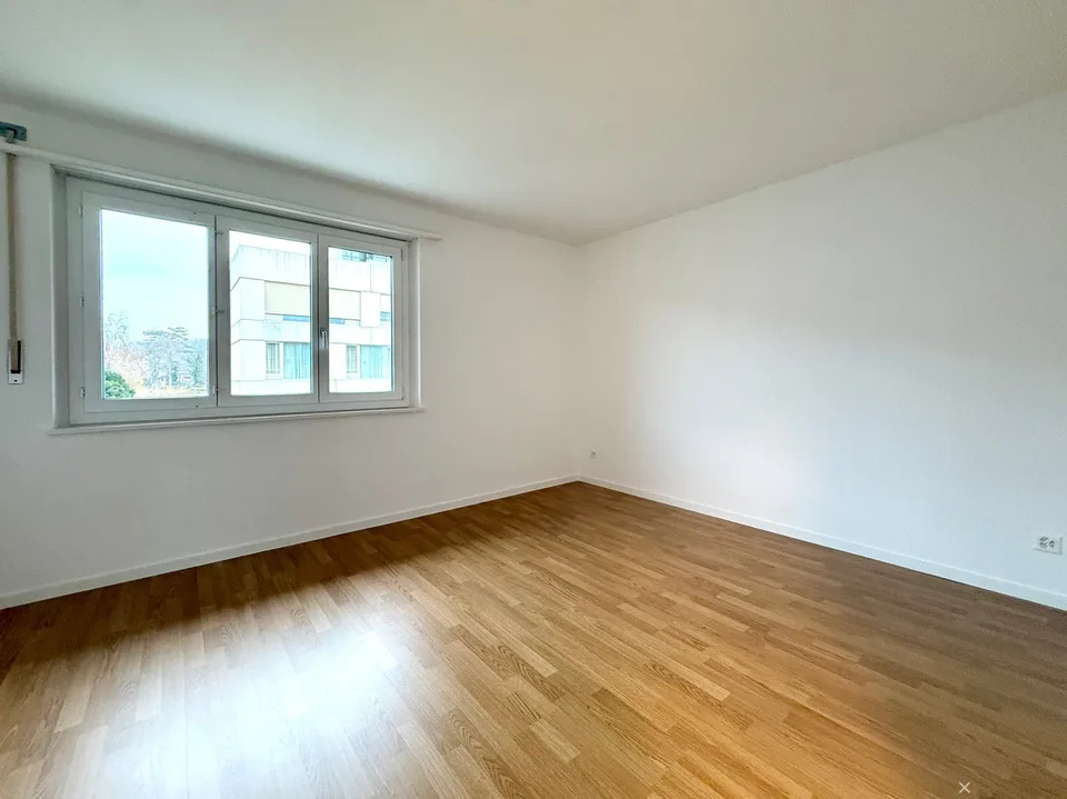 Appartement 2,5 pièces rénové de haut standing avec balcon dans le quartier de Mühlefeld