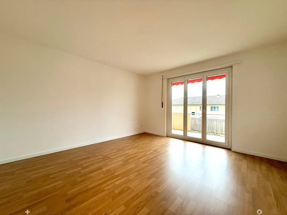 Appartement 2,5 pièces rénové de haut standing avec balcon dans le quartier de Mühlefeld
