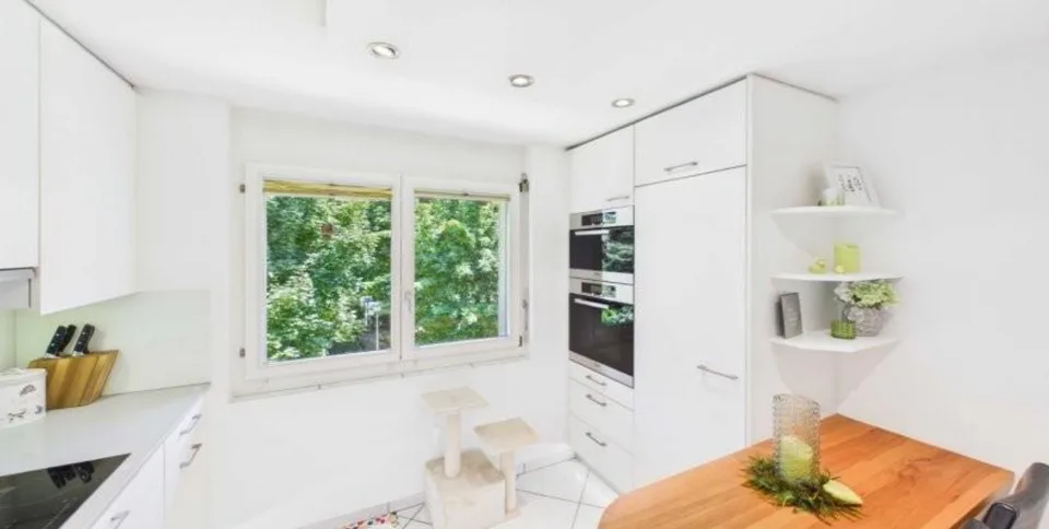 ***Bright 4.5-room apartment with balcony***