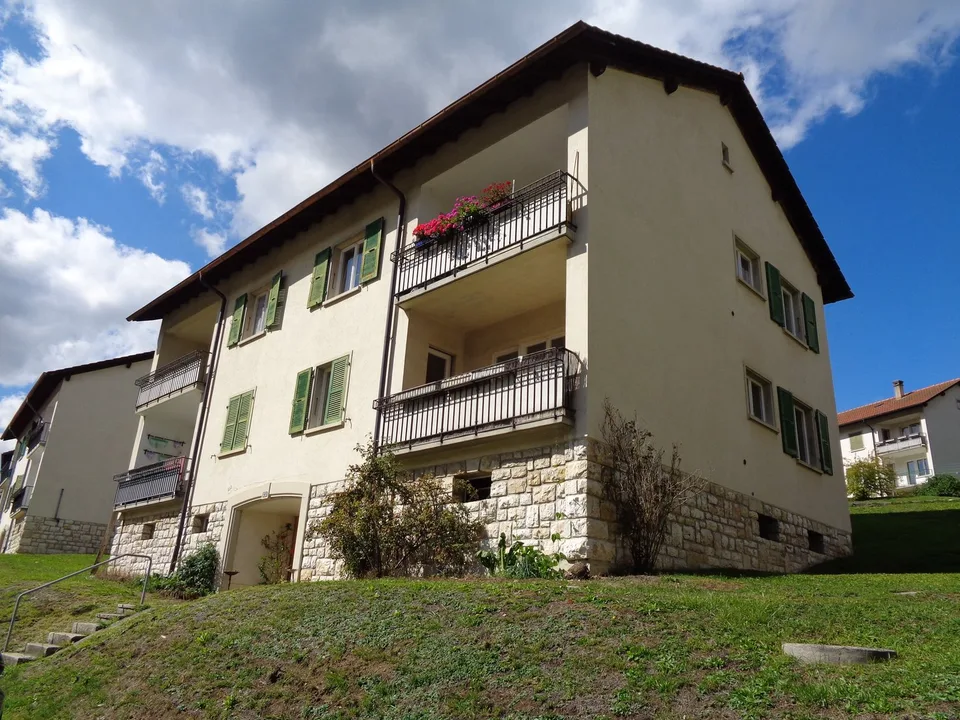 Appartamento situato in un piccolo edificio con 4 alloggi.