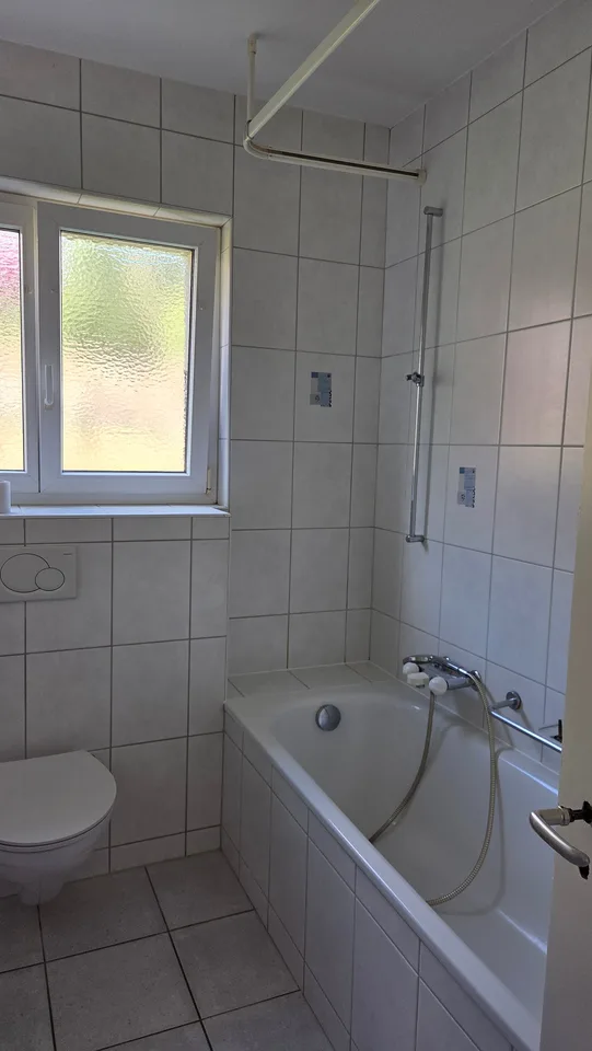 Appartamento situato in un piccolo edificio con 4 alloggi.