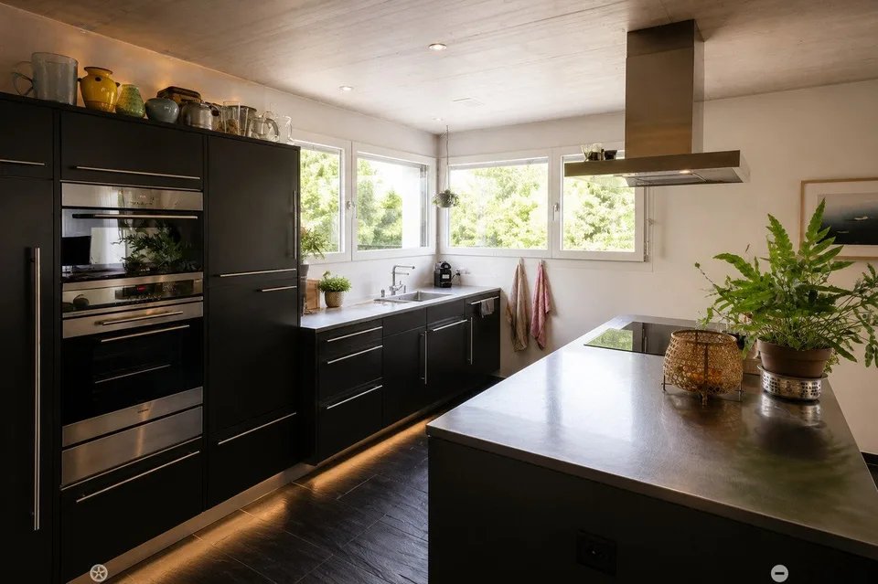 Moderne Architektur trifft auf familienfreundliches Wohnen