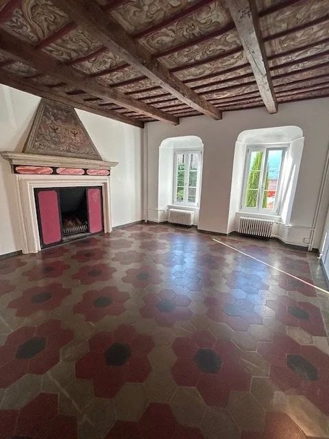 Muralto 3,5 pièces rénovées dans une maison historique du XVIIe siècle
