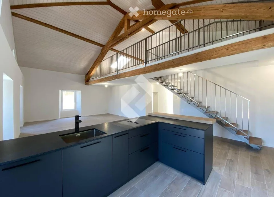 Duplex attic 4.5 rooms, 148 m² - exposed beams, panoramic view — Vionnaz (VS)