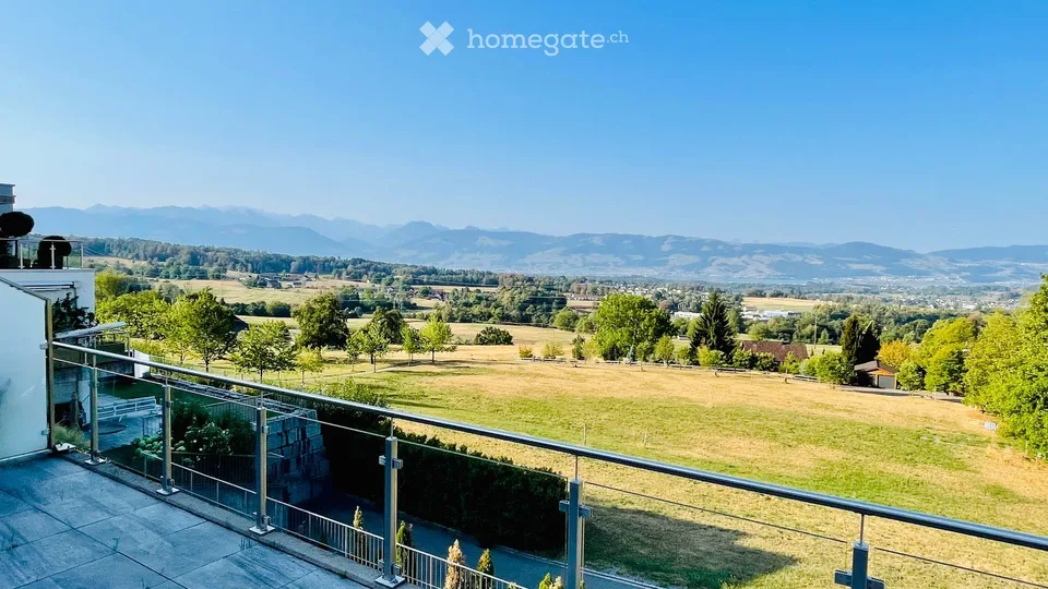 Elegante, helle 4.5-Zimmer-Wohnung mit traumhaftem Alpenpanorama und Seesicht in Dürnten