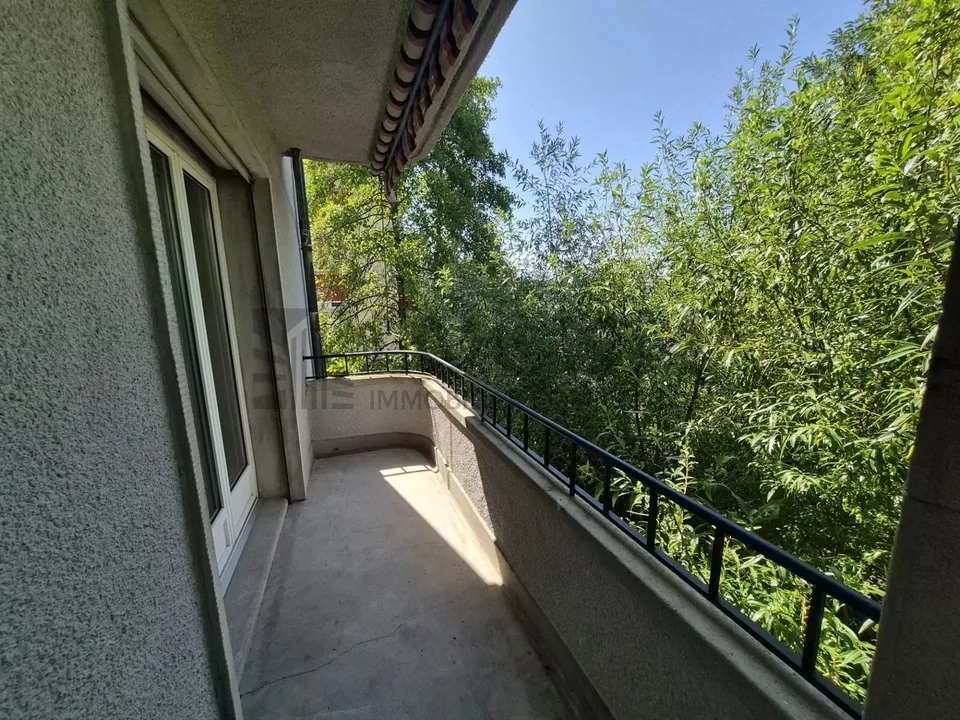 Appartamento 3,5 locali con due balconi