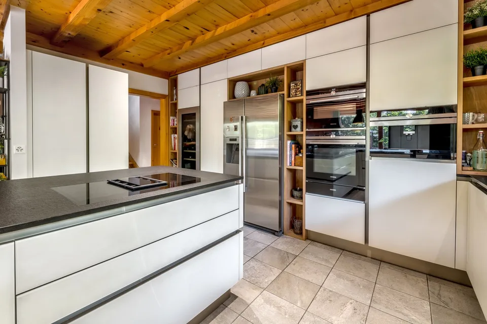 LES PACCOTS - MAGNIFICO CHALET DI 7,5 LOCALI