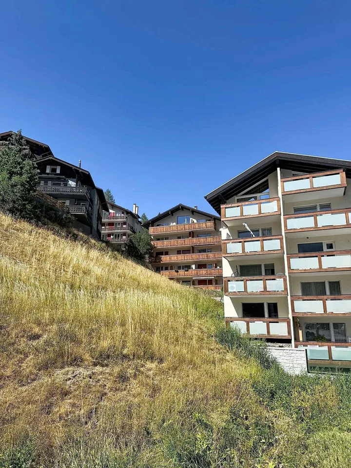 Appartement mit 3,5 Zimmern als Zweitwohnsitz mit Blick auf das Matterhorn
