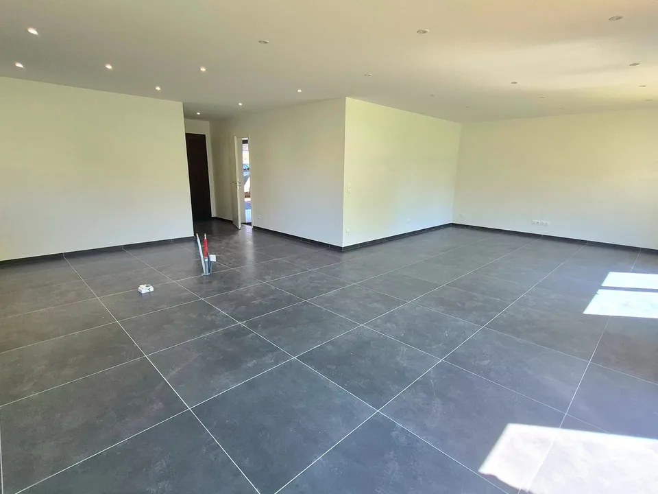 Magnificent 2-year-old villa - T4 of 130 m2 in Saint Cergues