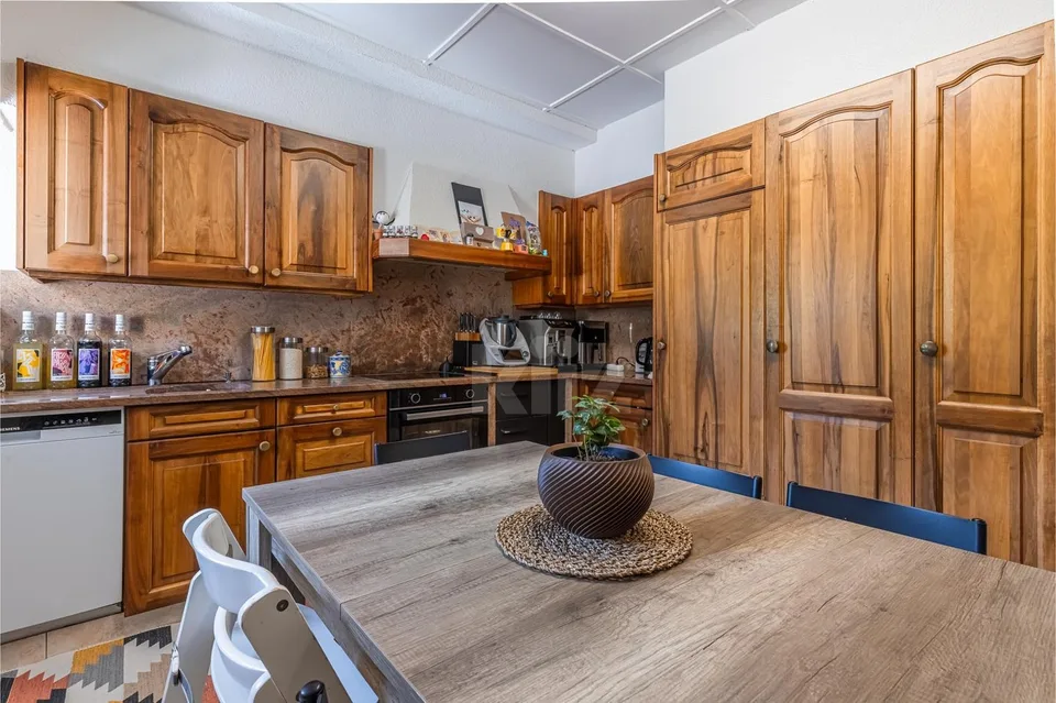 Bella casa ristrutturata con giardino