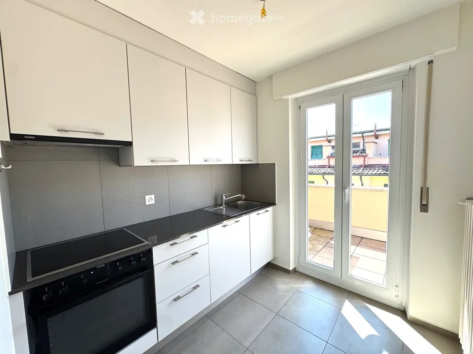 Appartement mansardé 2.5 pièces à Massagno