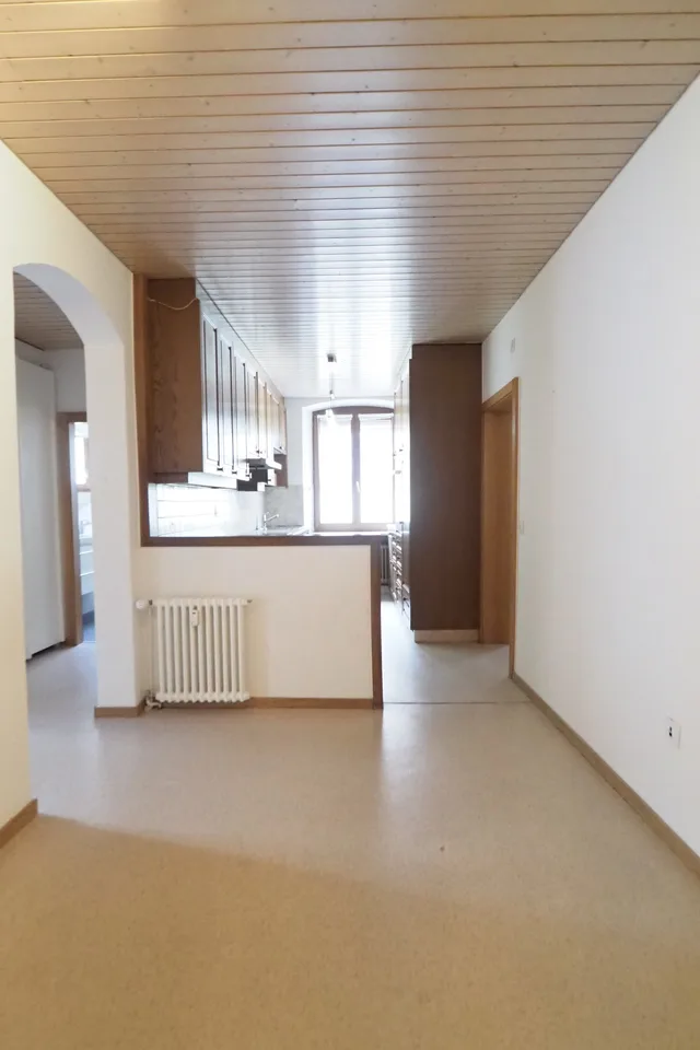 À louer un spacieux appartement duplex/maisonnette de 6,5 pièces dans le Stedtli Laufen.