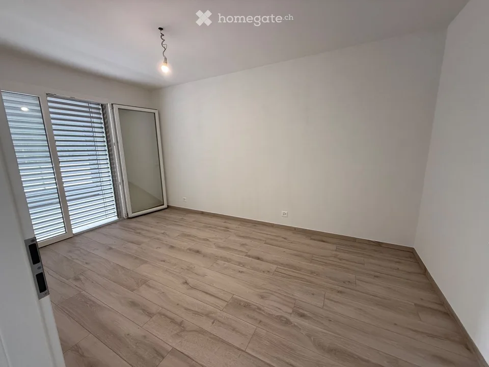 Beautiful 2-room apartment with large terrace