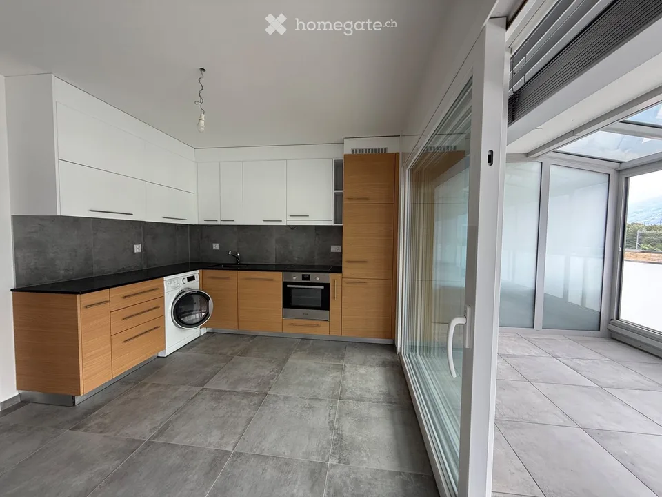 Beautiful 2-room apartment with large terrace