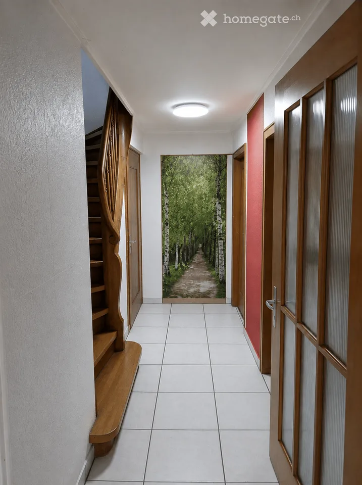 Casa di due famiglie affascinante di 4,5 locali a Huttwil – disponibile immediatamente!