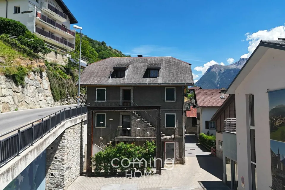 4-Zimmer-Wohnung in Eggerberg - modernisiert 2022-2024, Südhang, Bergsicht