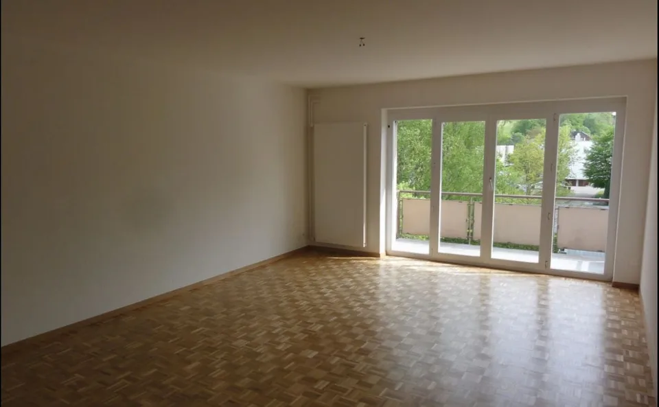 Geräumige 4.5-Zimmer-Wohnung mit Balkon in Dulliken – ab sofort verfügbar!
