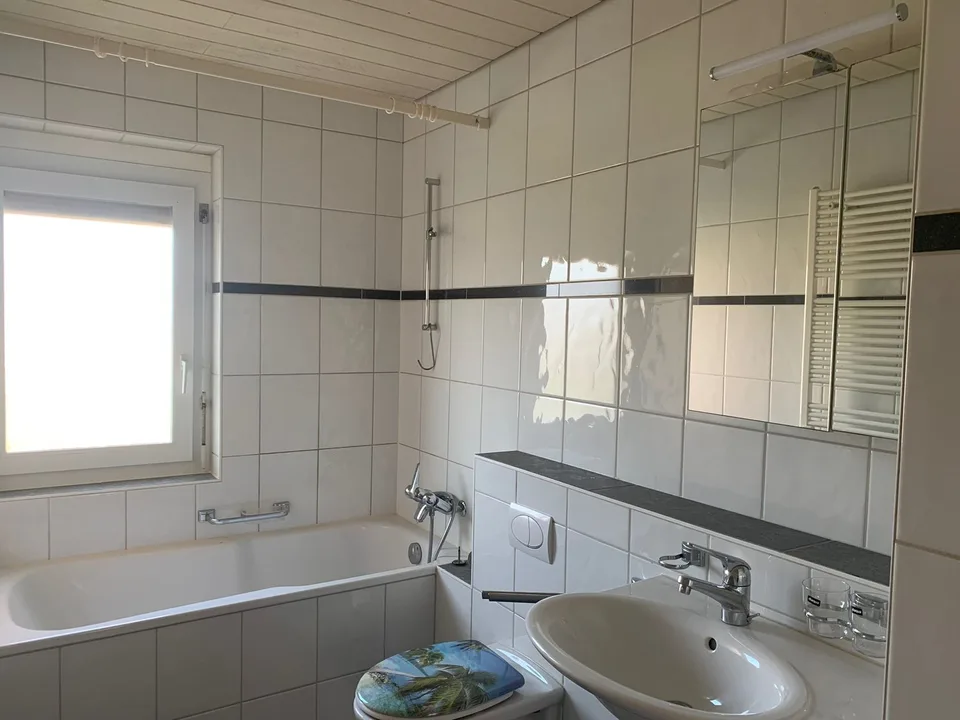 Geräumige 4.5-Zimmer-Wohnung mit Balkon in Dulliken – ab sofort verfügbar!