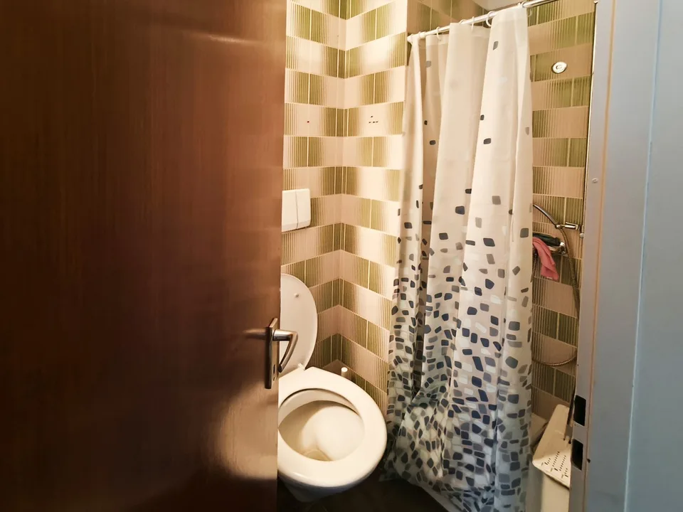 Einfamilienhaus 5,5 mit Garten und Gewerbeflächen