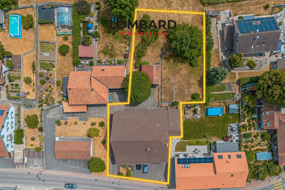 Une propriété de caractère au cœur de Châbles, entre patrimoine et potentiel de développement