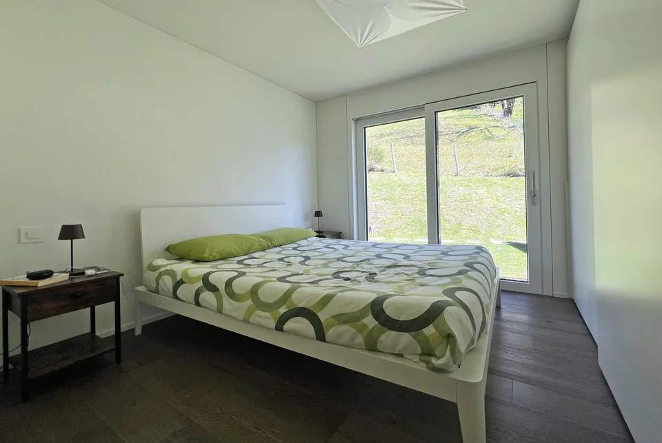 Magnificent 4.5-room apartment with lake view and garden in Rovio